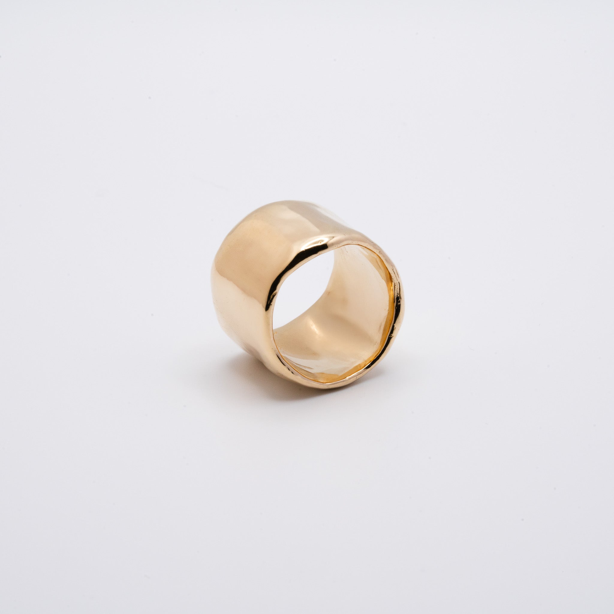 Band-aid ring in gold