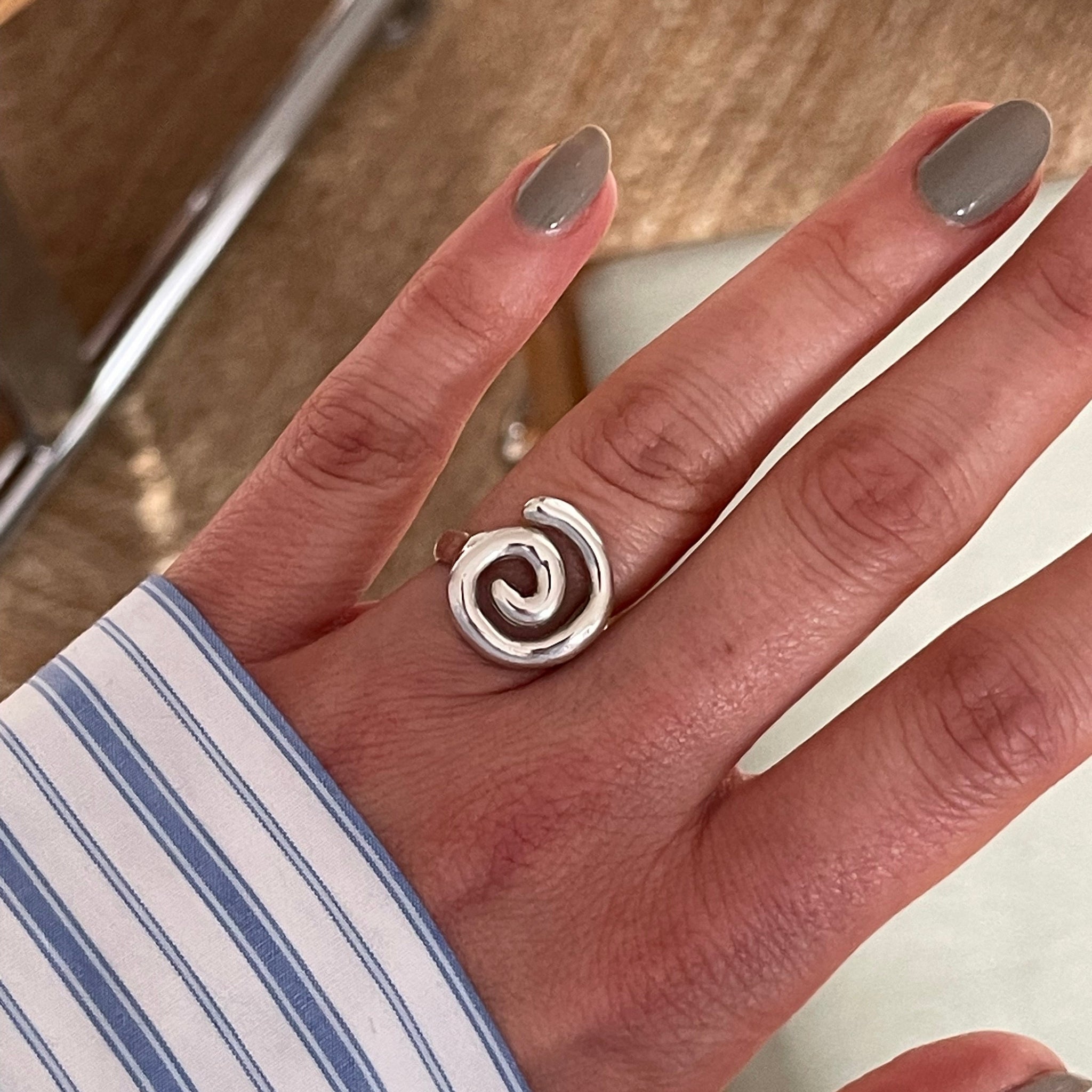 Spiral ring